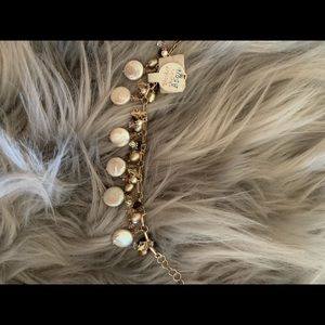 Gorgeous Shaker Mother of Pearl Bracelet